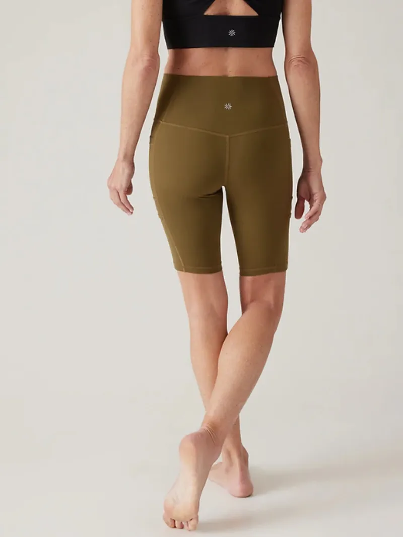 Green Solid Biker Shorts For Sleek Active Style
