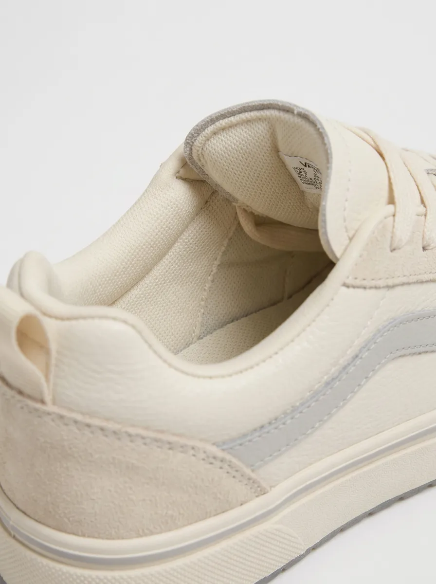 Lace-Detail Platform Women's Low-Top Skate Sneakers