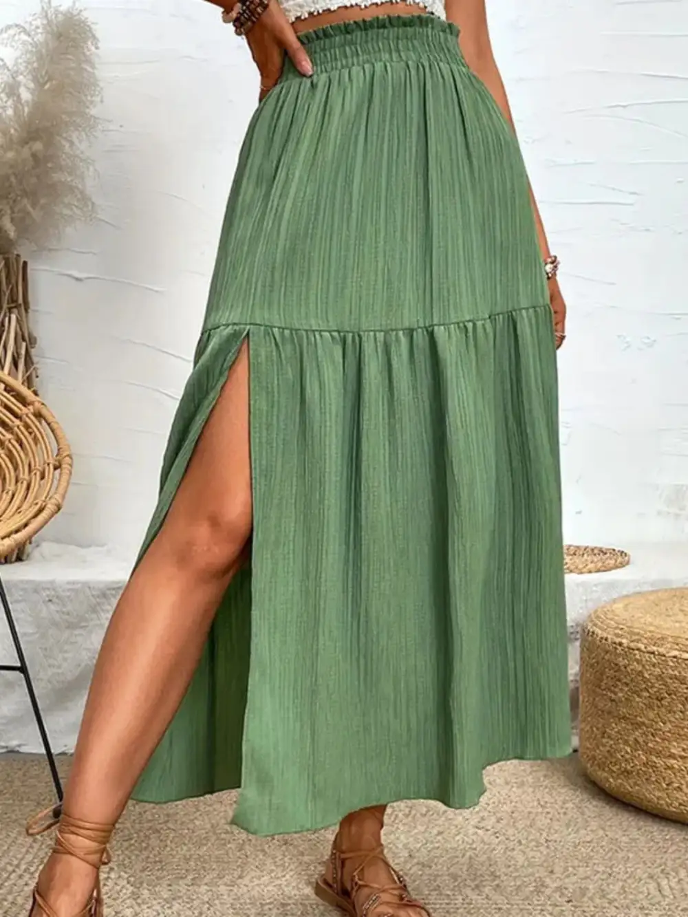 Side Slit Frill Skirt