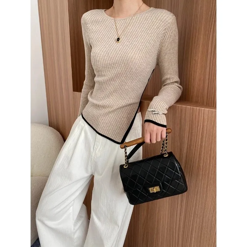 Structured Irregular Split Color Slim Knit Sweater