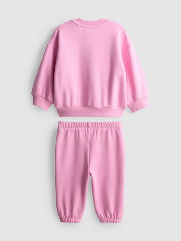 0-18mths | Sweatshirt and Cuffed Joggers Newborn Set detail 1