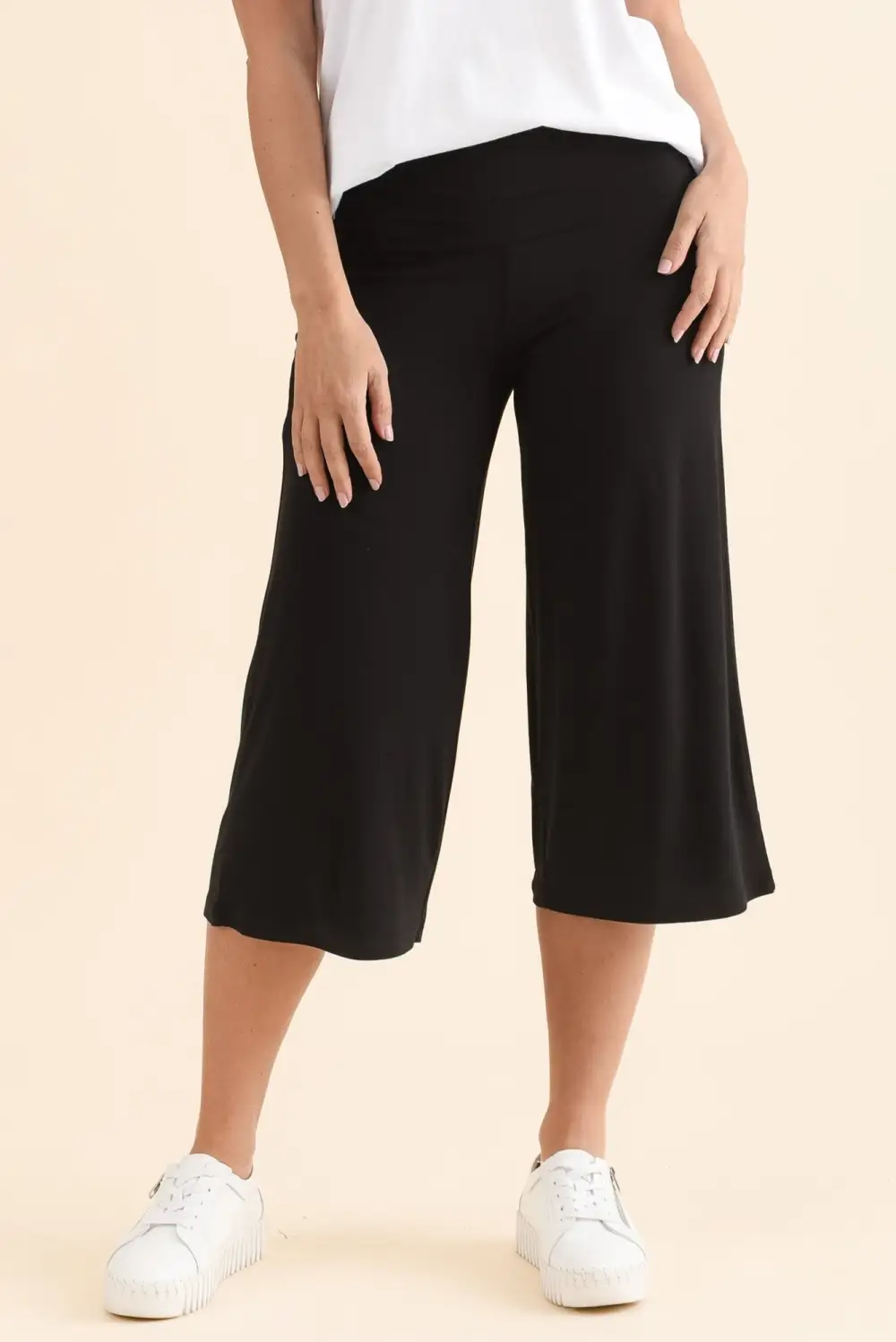 Bamboo Mid Rise Elastic Waist Pants
