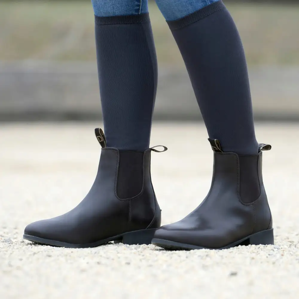 Minimal Leather Comfort Riding Boots