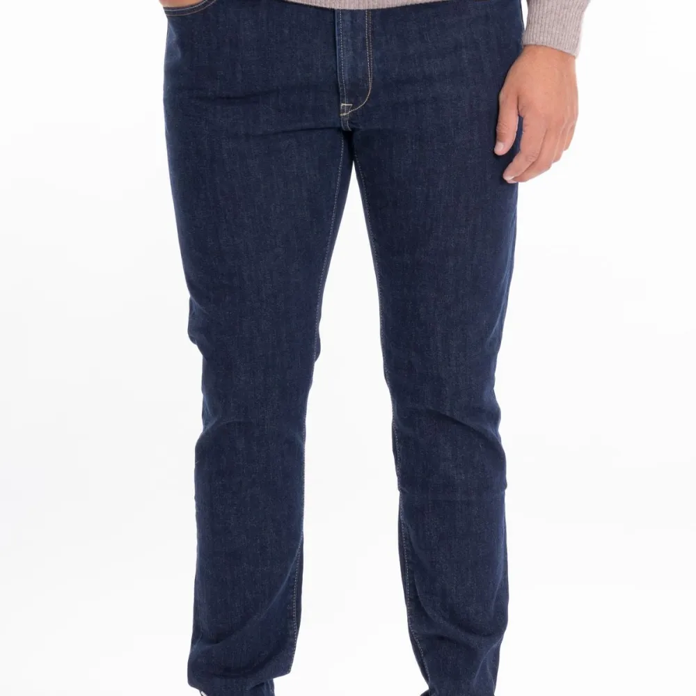 Everyday Classic Slim Everyday Jeans