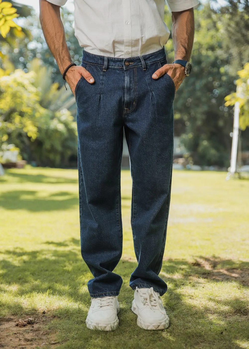 Straight-Leg Pleated Jeans