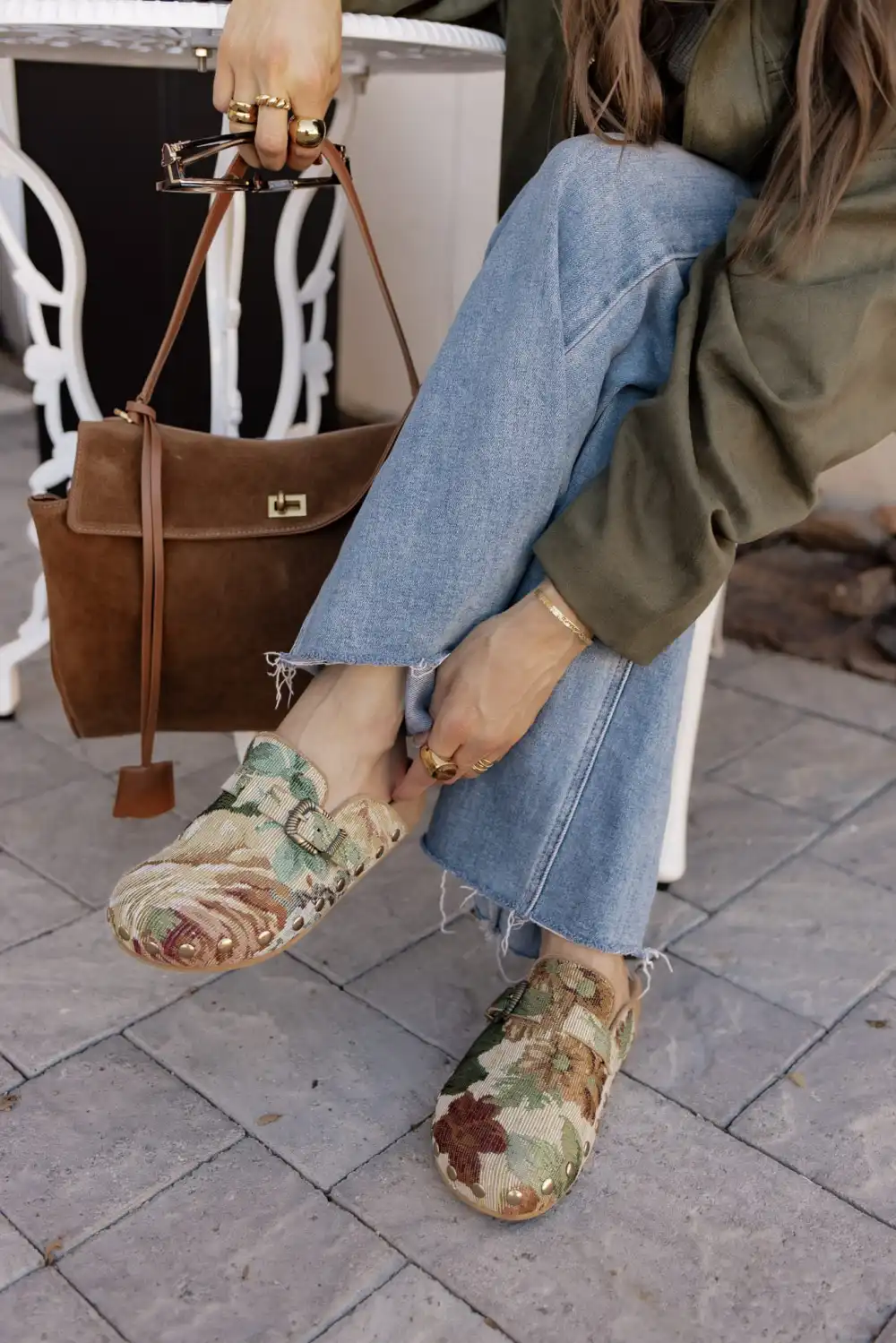 Studded Relaxed Heeled Sandals