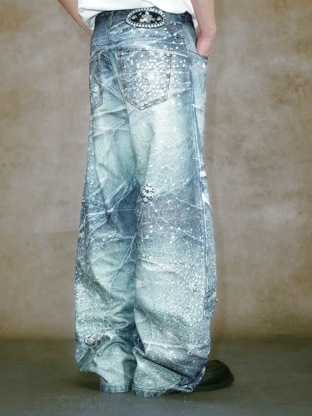 Wide-Leg Bleached Embellished Jeans