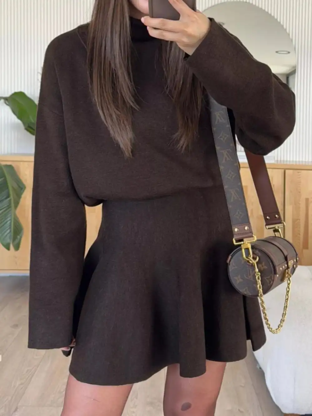 Structured Shape Round Neck Long Sleeve Mini Dress