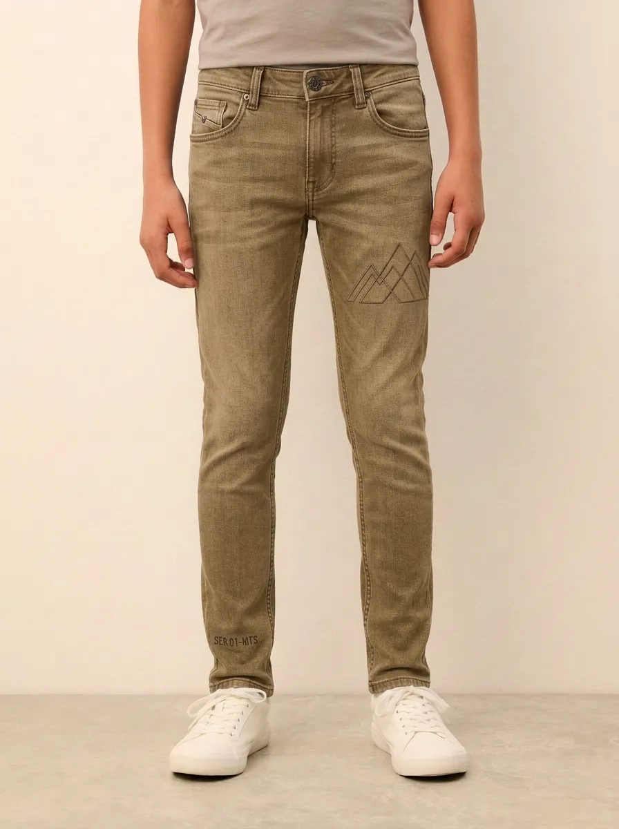 Men's Mid-Blue Mountain Graphic Geometric Stretch Jeans
