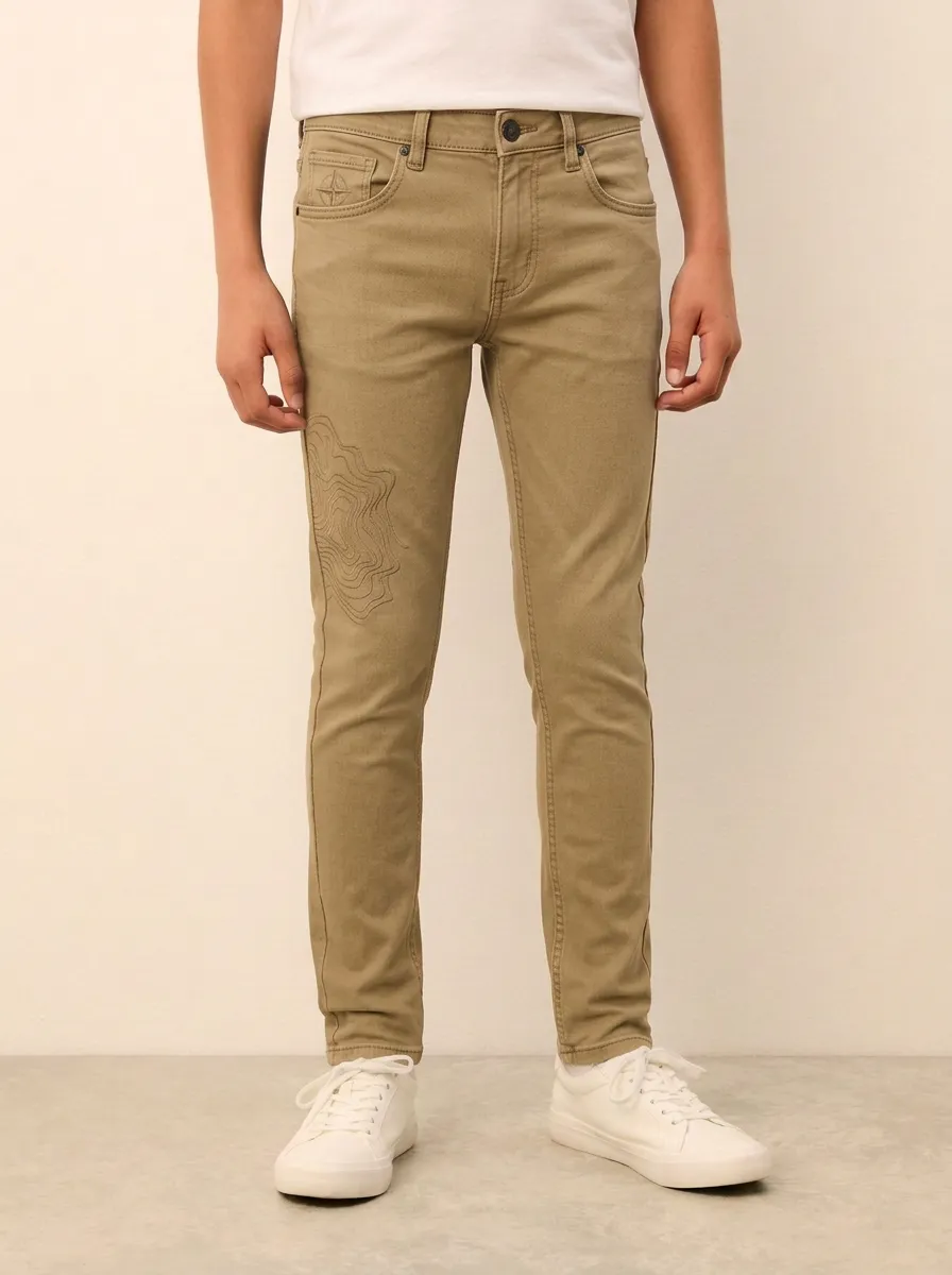 Men's Topographic Pattern Embroidered Stretch Jeans