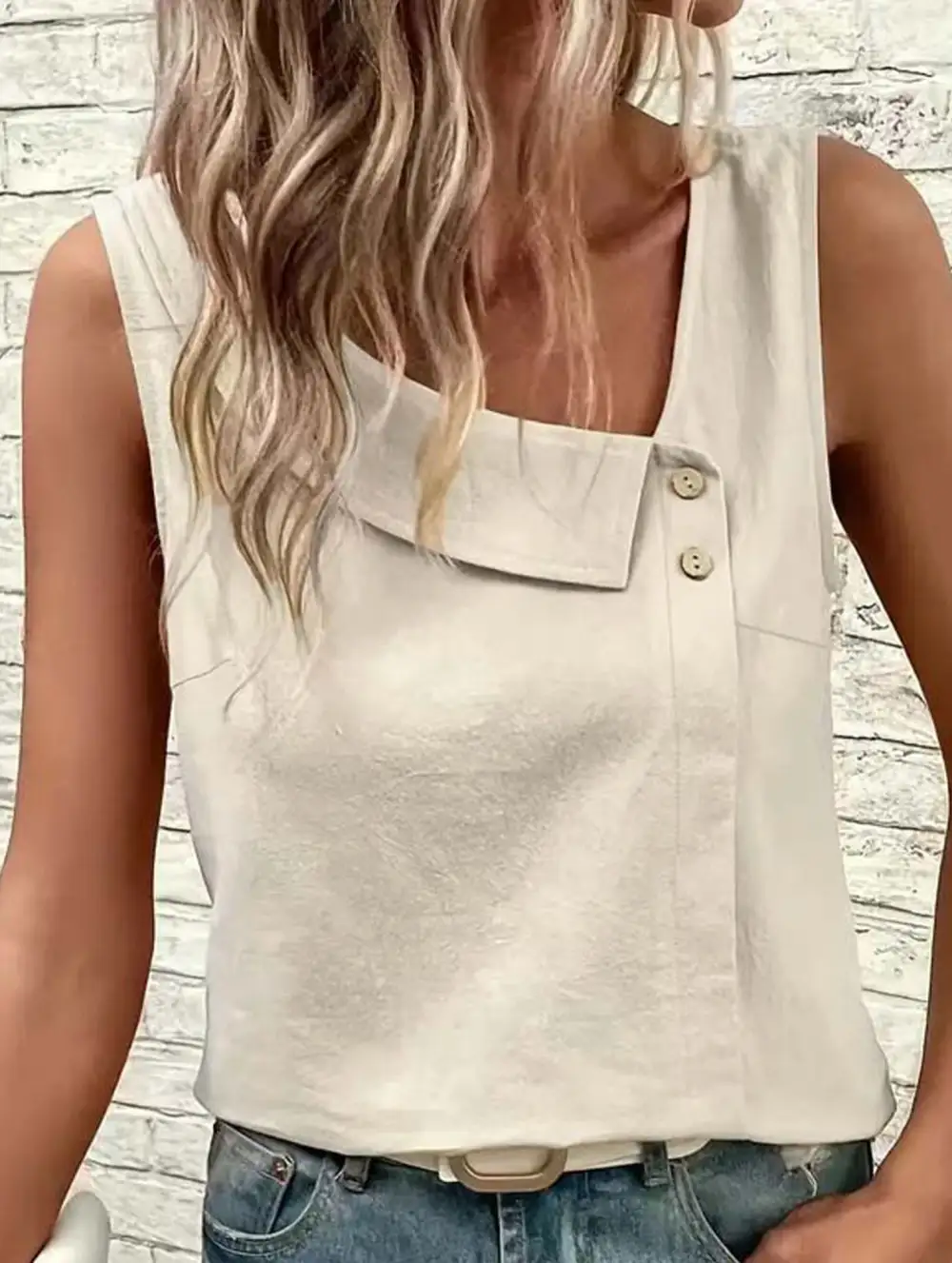 Asymmetric Shoulder Sleeveless Tank Top