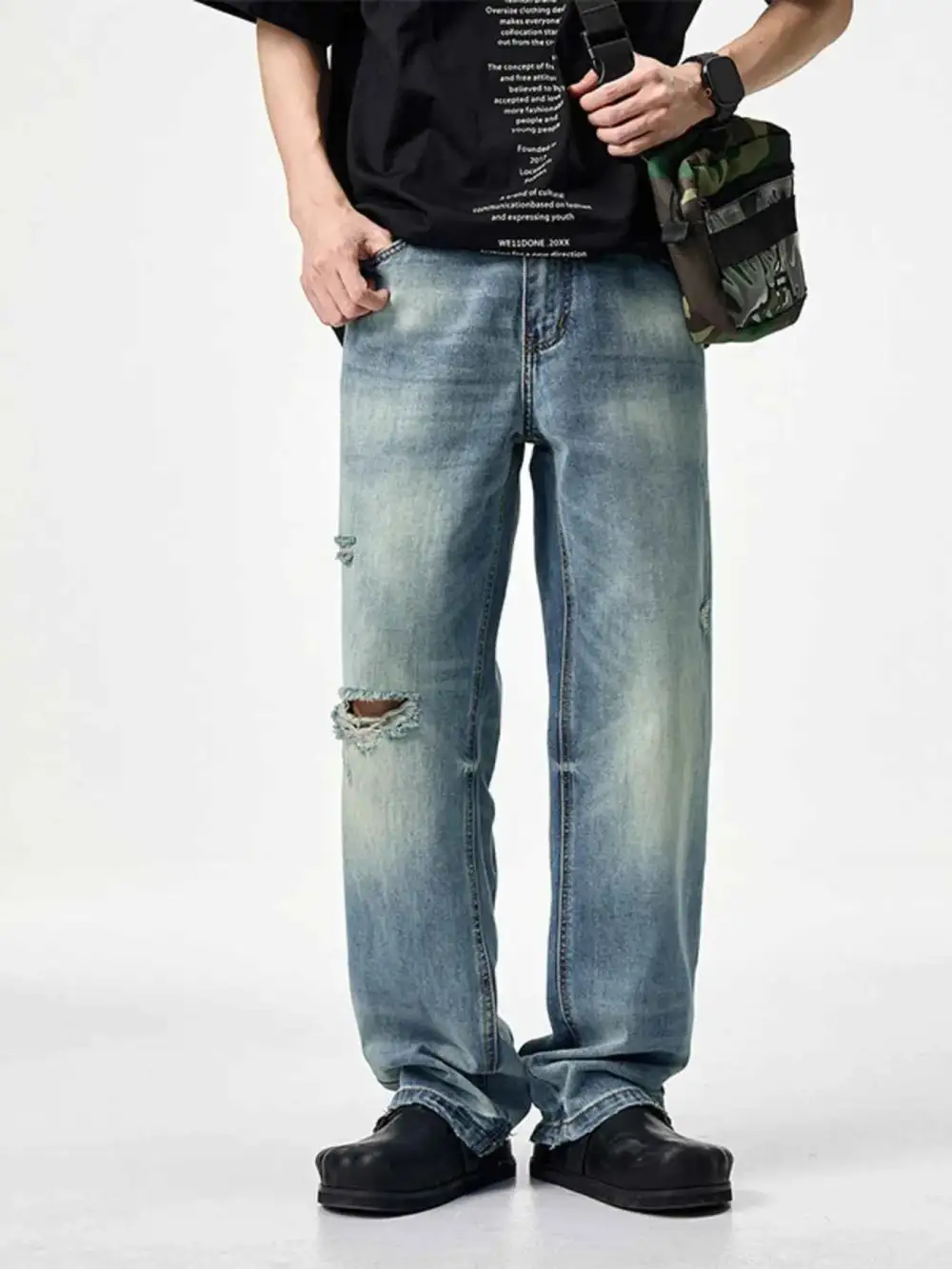Everyday Distressed Relaxed Fit Jeans