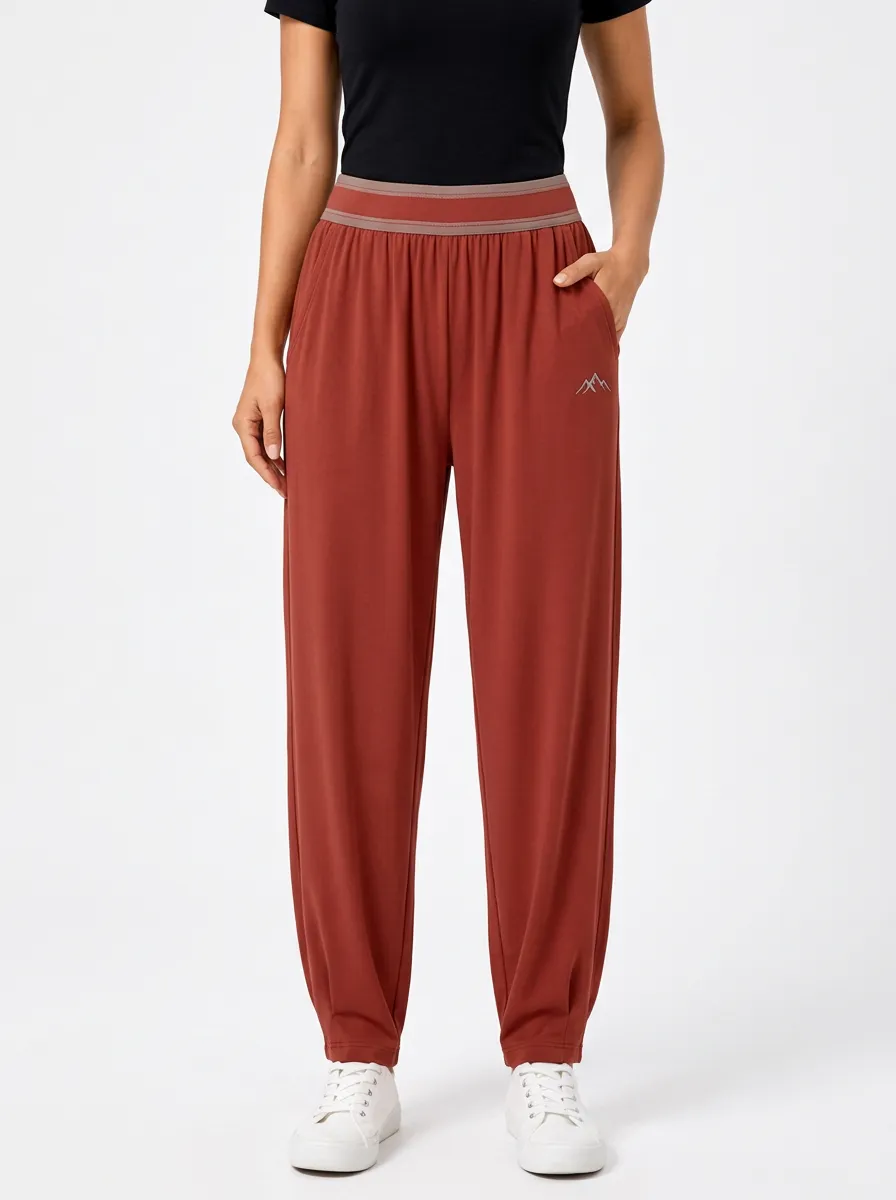 Women's Mountain Motif Elastic Waist Joggers