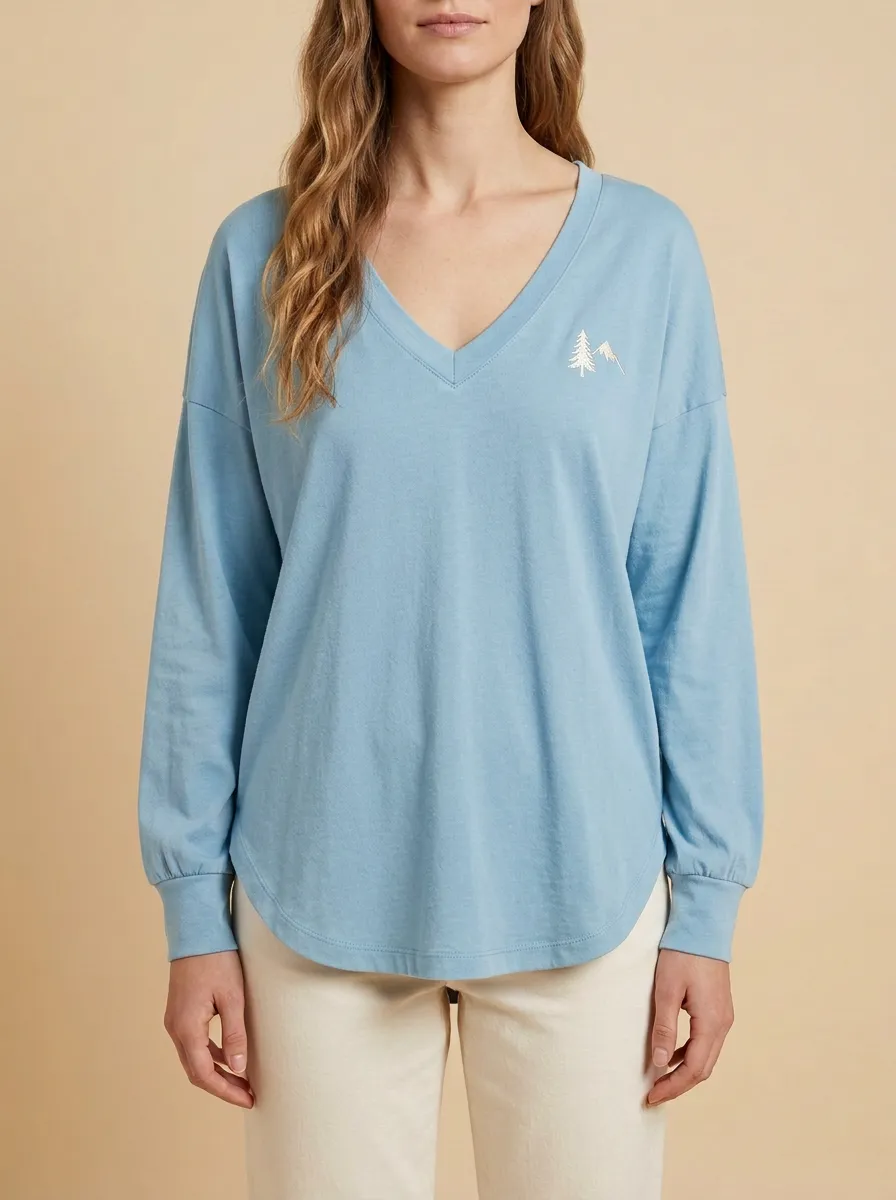 Women's Mountain V-Neck Long-Sleeve Graphic T-Shirt