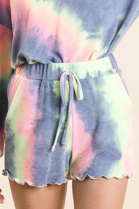 Modern Fit Simple Casual Everyday Shorts