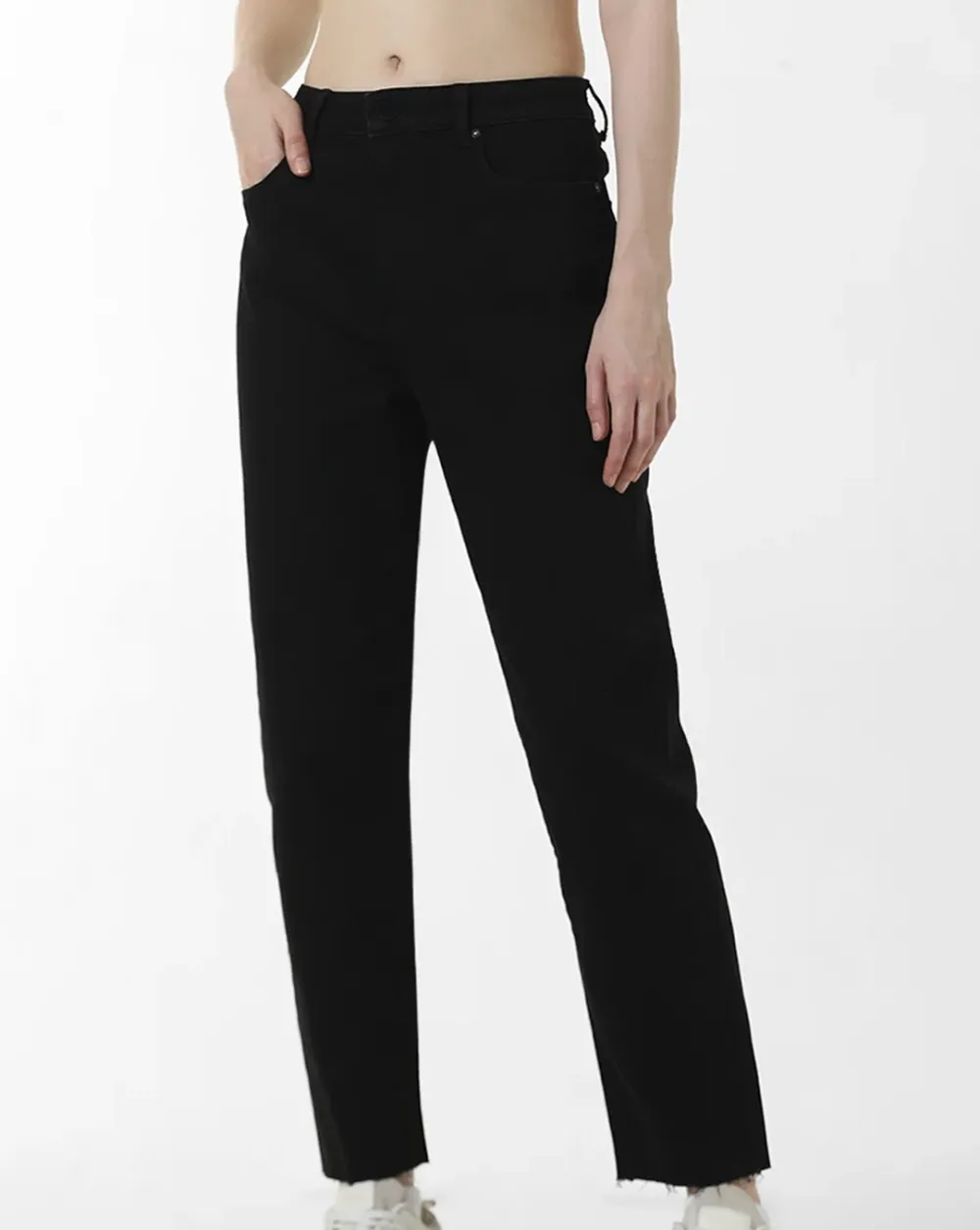 Black High Rise Straight Fit Jeans