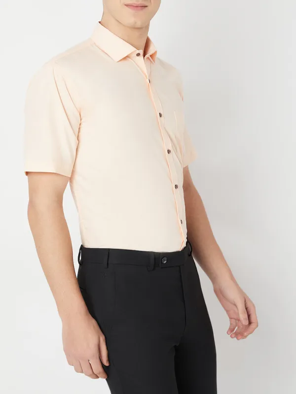 Contemporary Half Sleeve Men's Formal Shirt