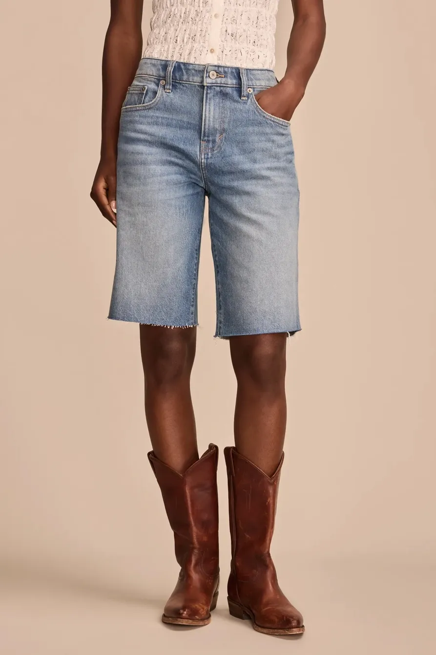 Loose Daliy Short