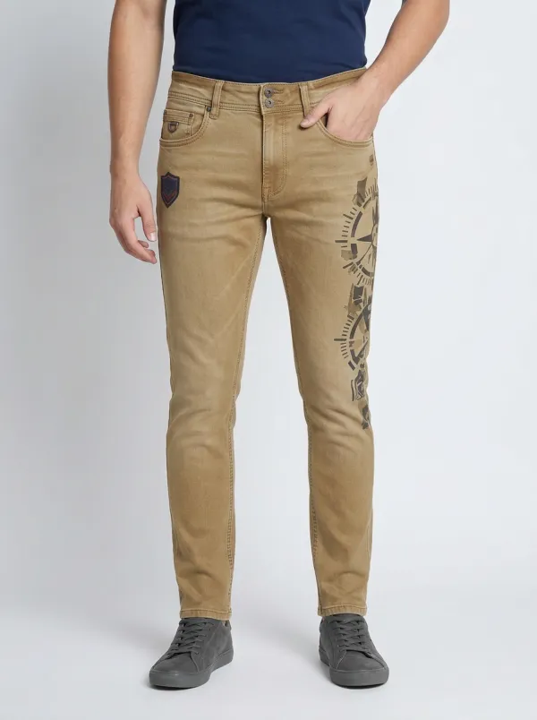 Men's Compass Graphic Badge Printed Slim-Fit Jeans