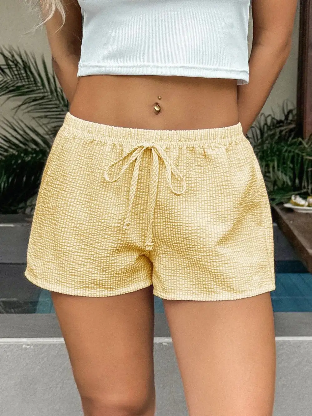 Modern Fit Drawstring Waist Shorts