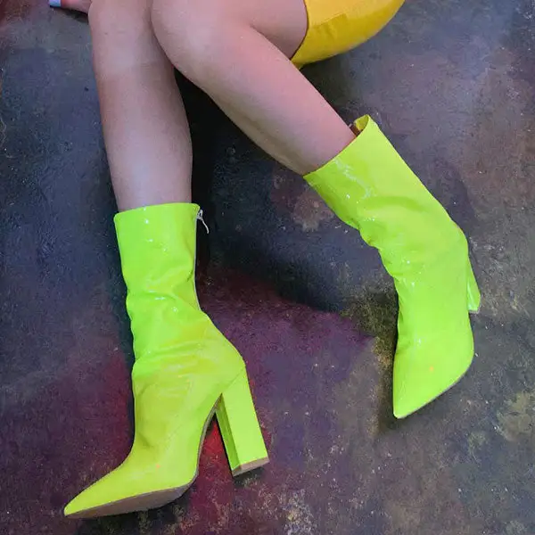 Pointed-Toe Boots
