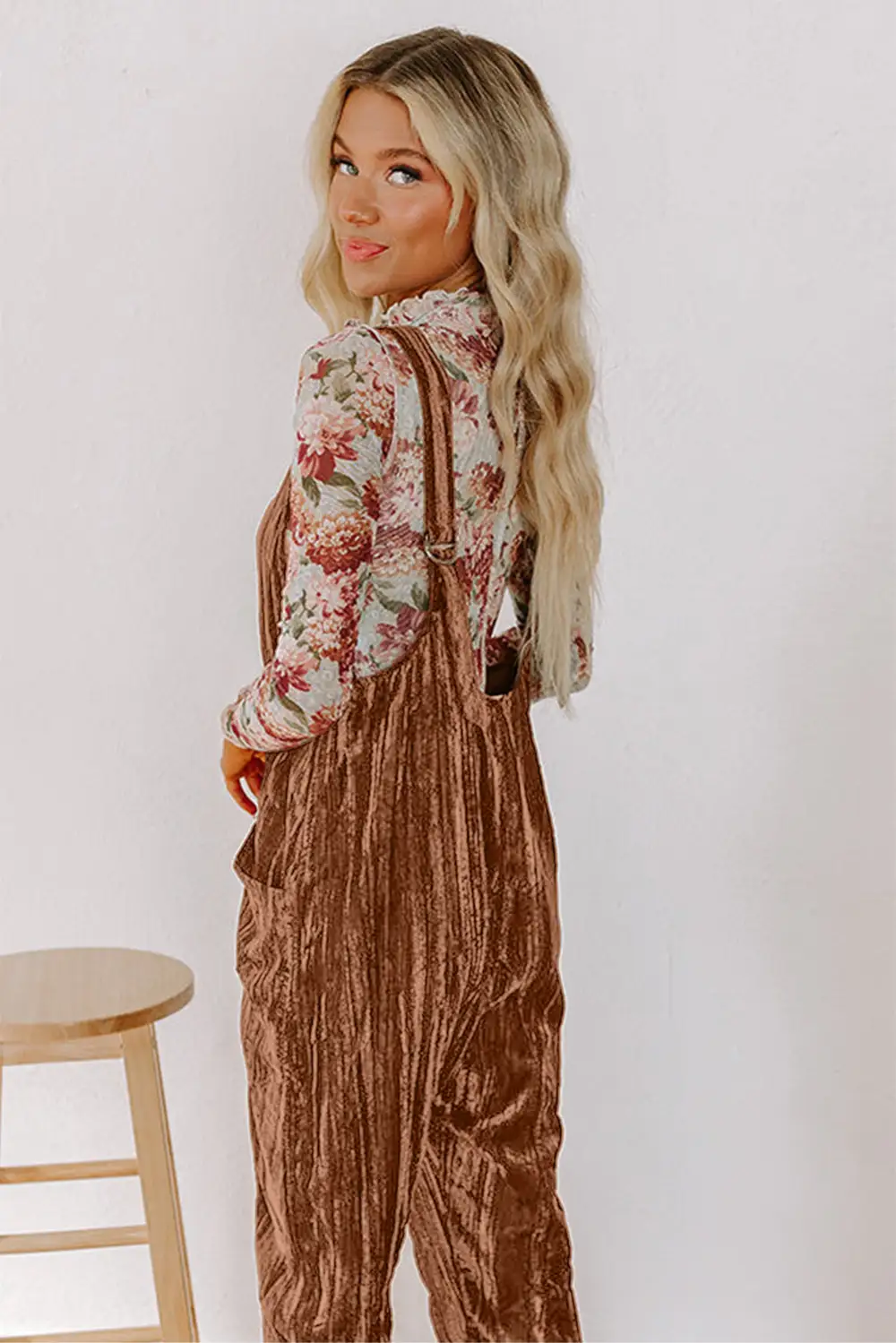 Chicory Velvet Adjustable Straps Patched Pocket Accessory