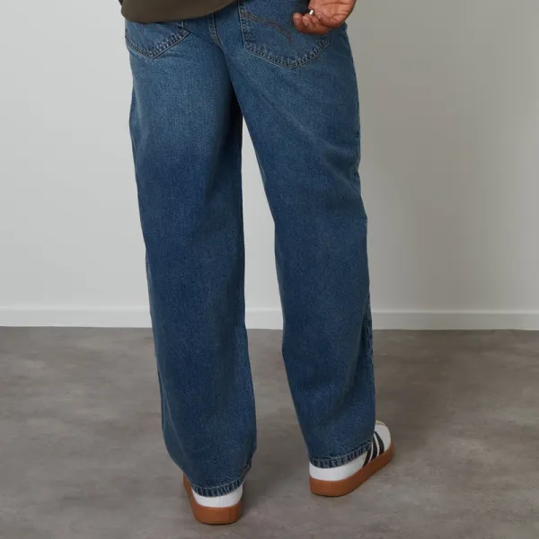 Light Wash Baggy-Fit Jeans
