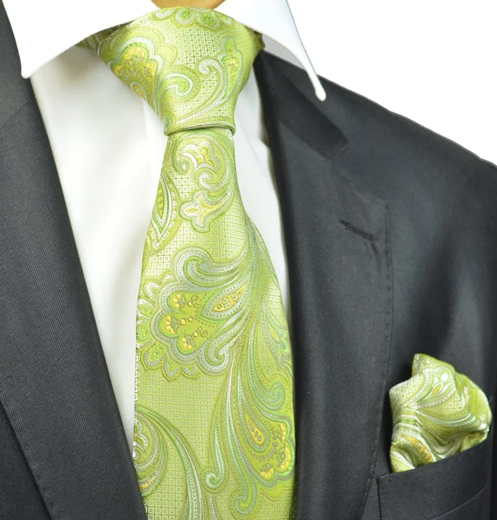 Polished Paisley Men's Necktie With Pocket Square