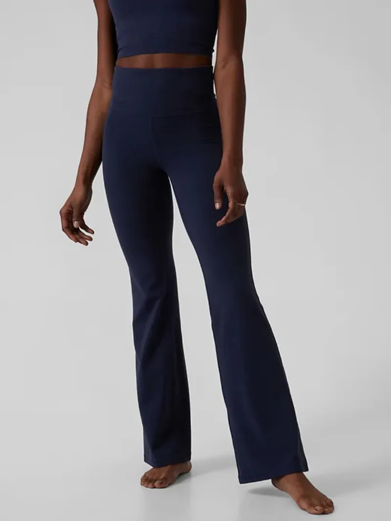 Black Flared Pants For Sleek Casual Style