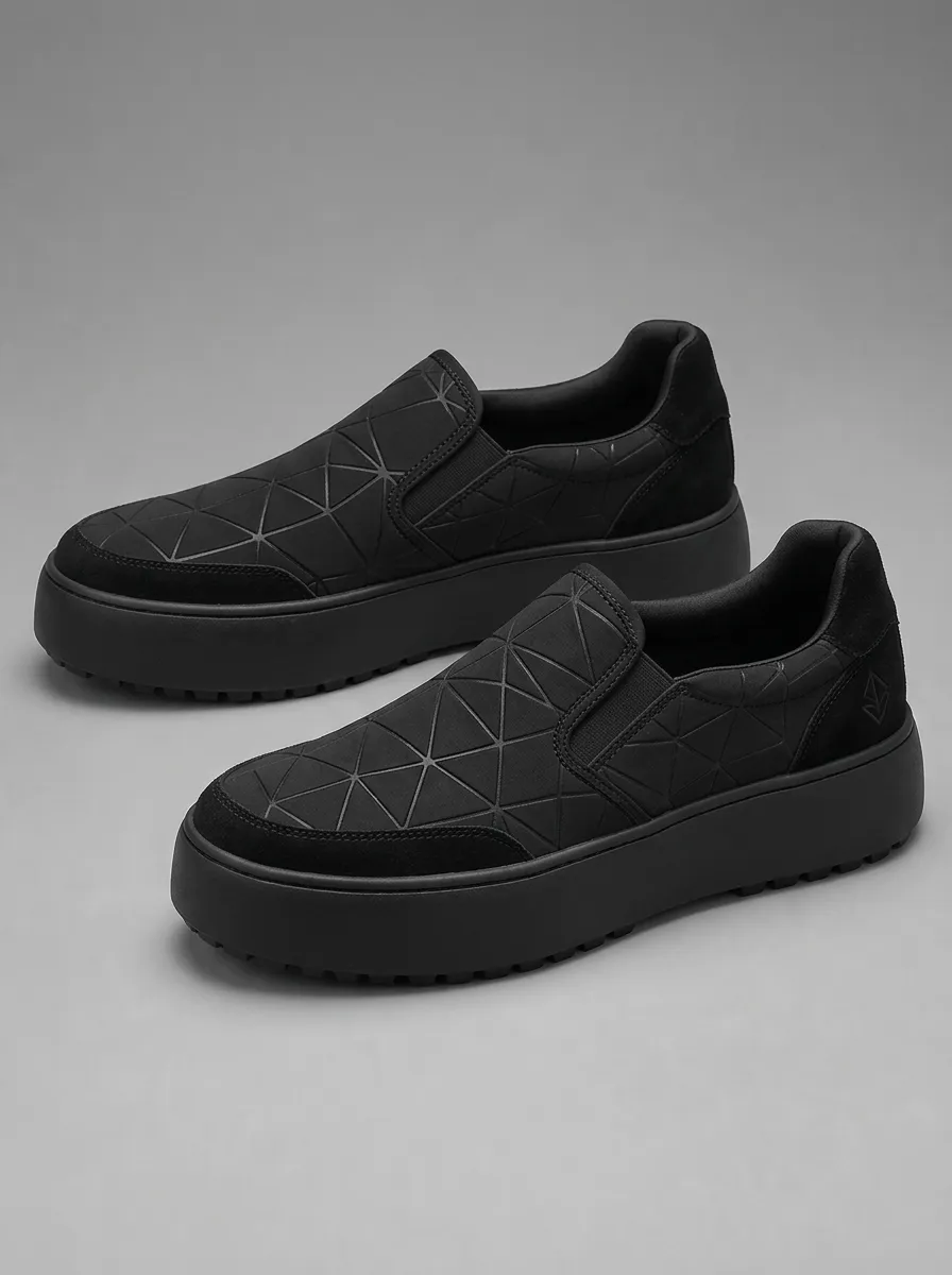 Men's Dynamic Geometric Pattern Skate Shoes