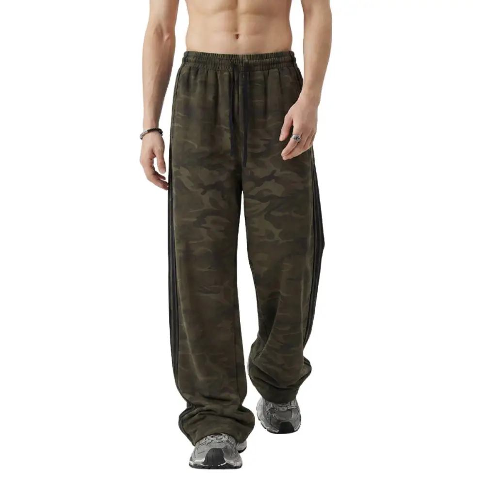 Straight Leg Drawstring Waist Camouflage Men's Sweatpants