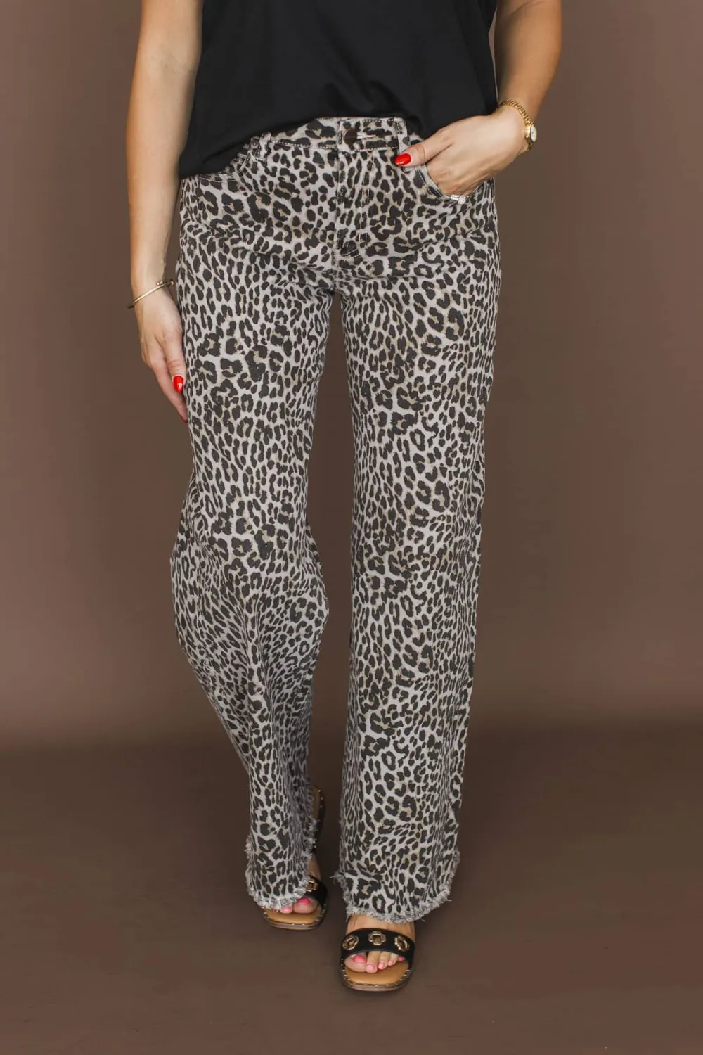 High-Rise Wide Leg Clean Finish Jeans