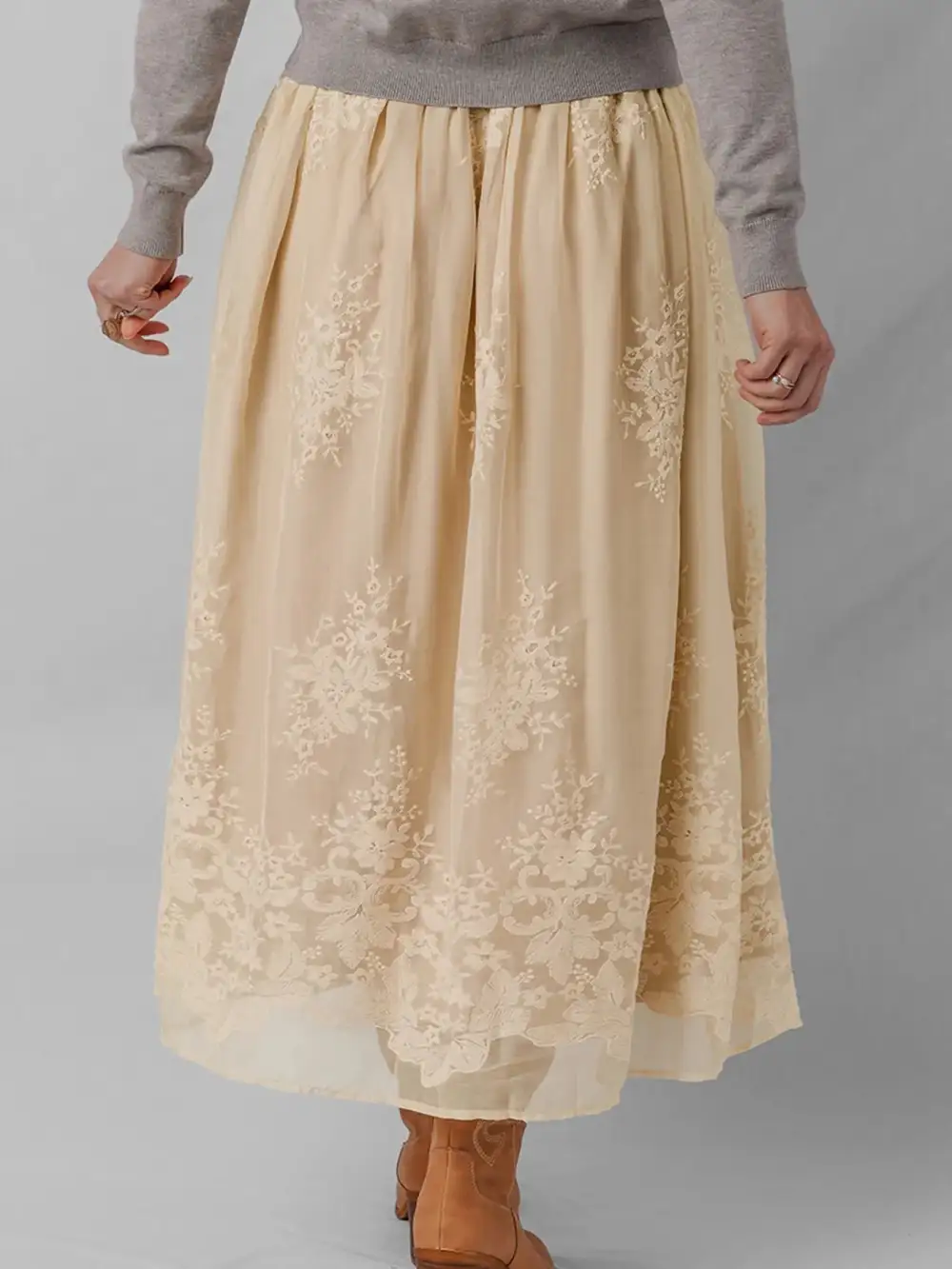 Mesh Overlay Lace Detail Embroidered Midi Skirt