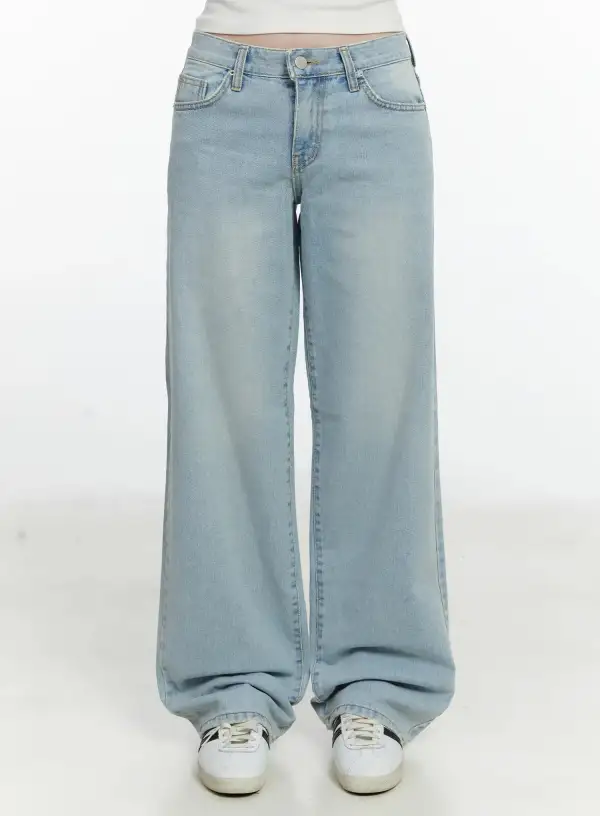 Washed Low Rise Wide Leg Jeans