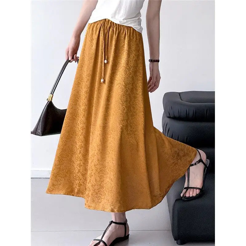 Streamlined Elastic Waist A-Line Jacquard Midi Skirt