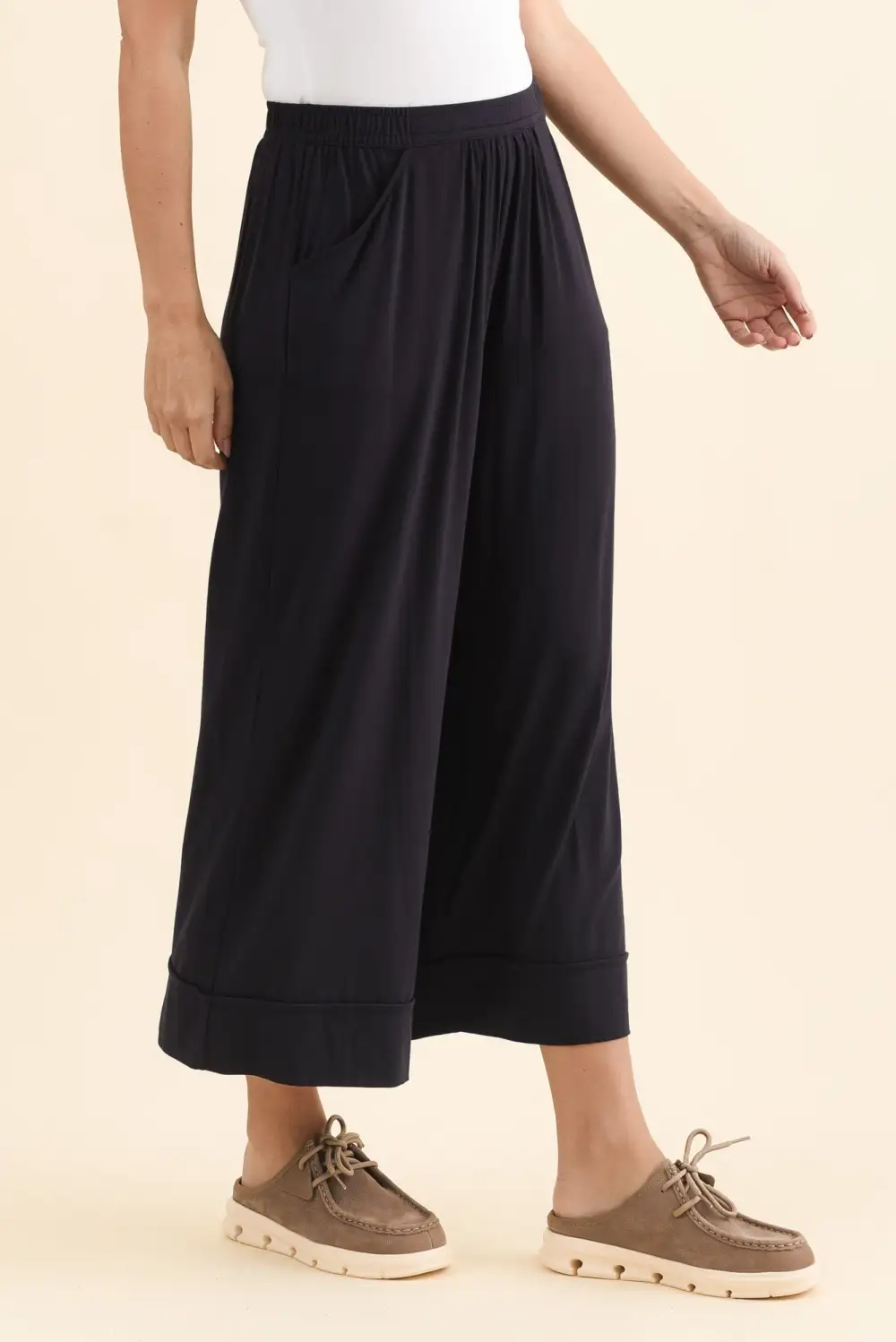 Micro Modal Pants With Stretch And Lightweight
