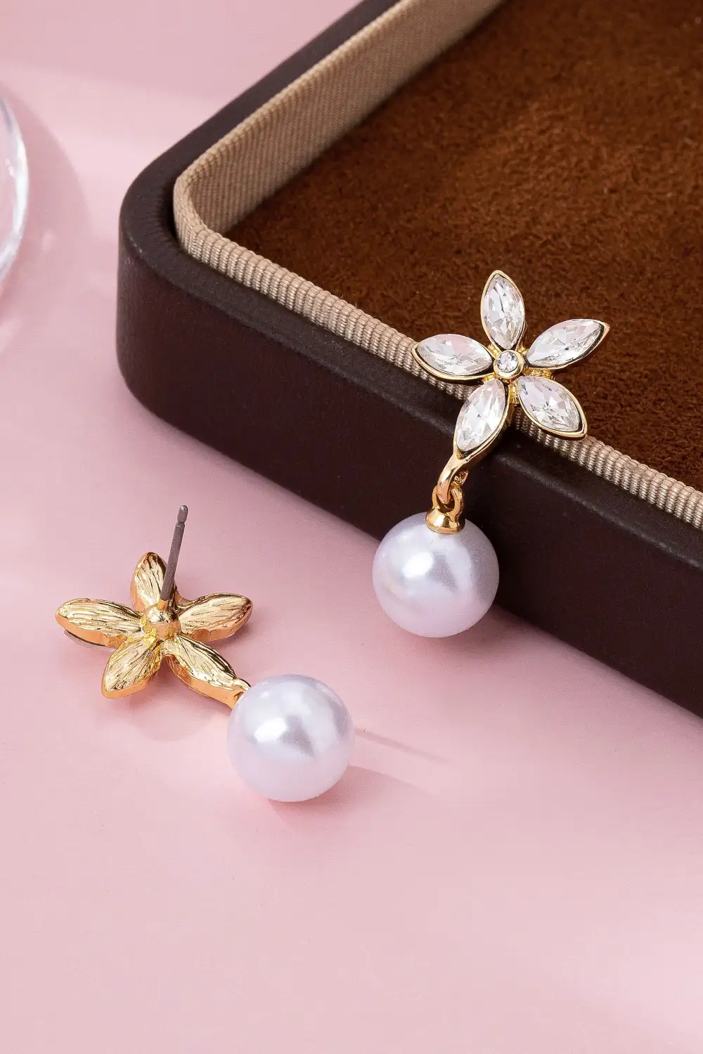 Glass Crystal Star Flower Round