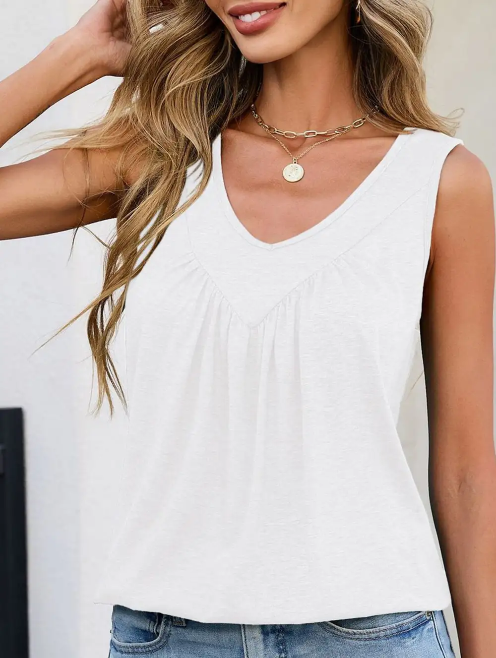 Ruched V Neck Sleeveless Tank Top