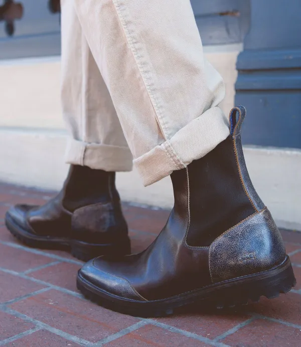 Chelsea Cushioned Leather Ankle Boots