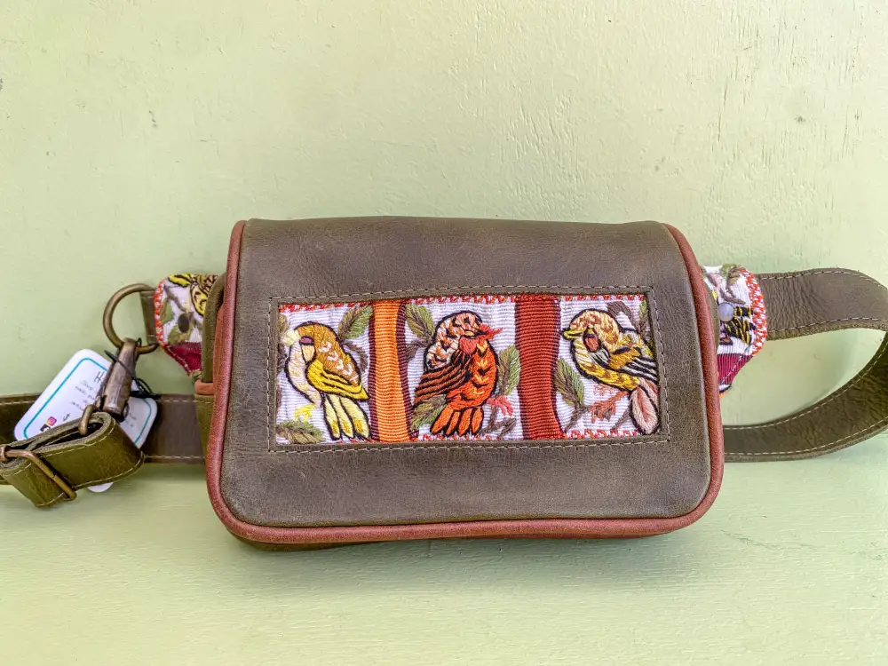 Sleek Feature Fanny Pack