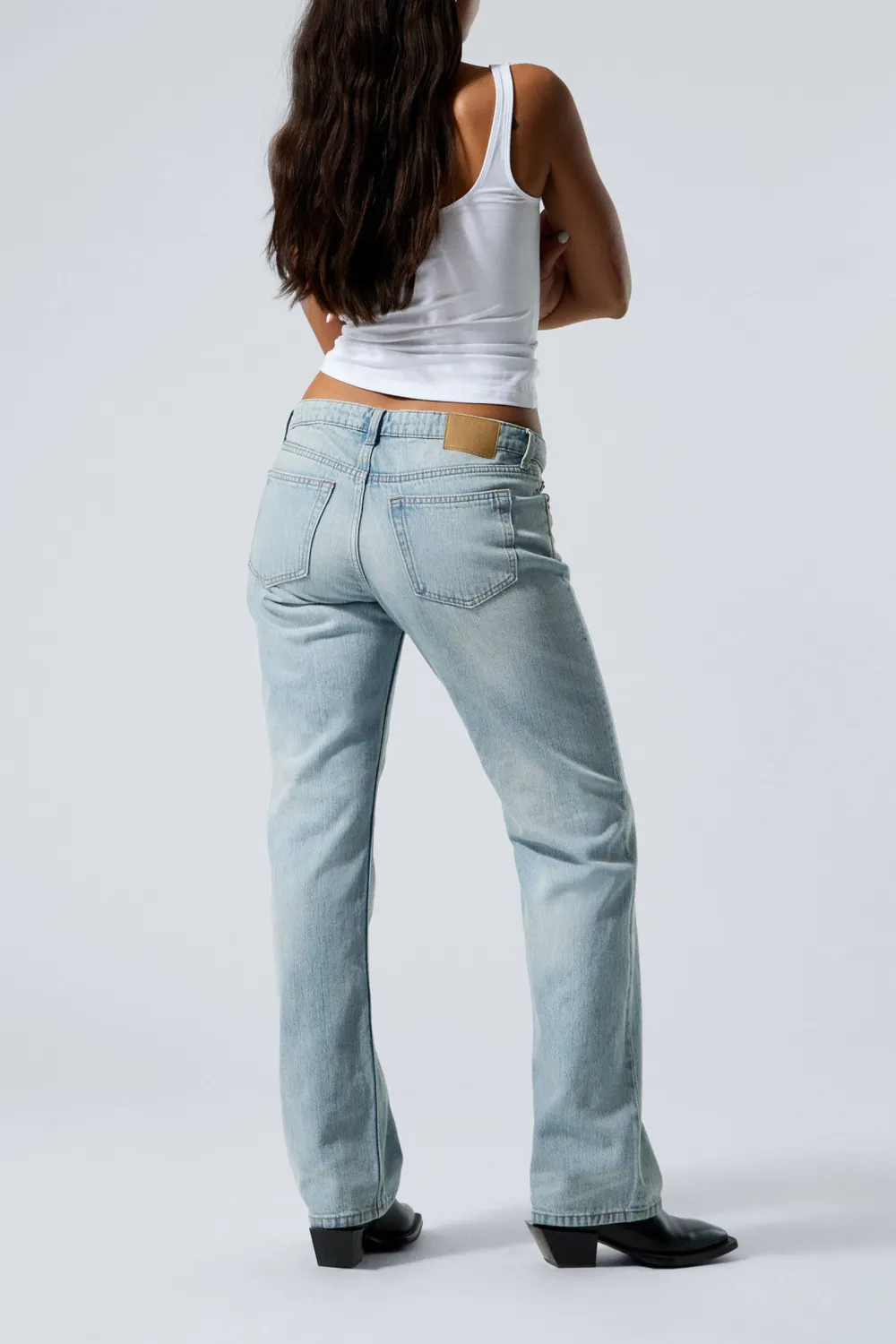 Straight Leg Jeans With Pockets