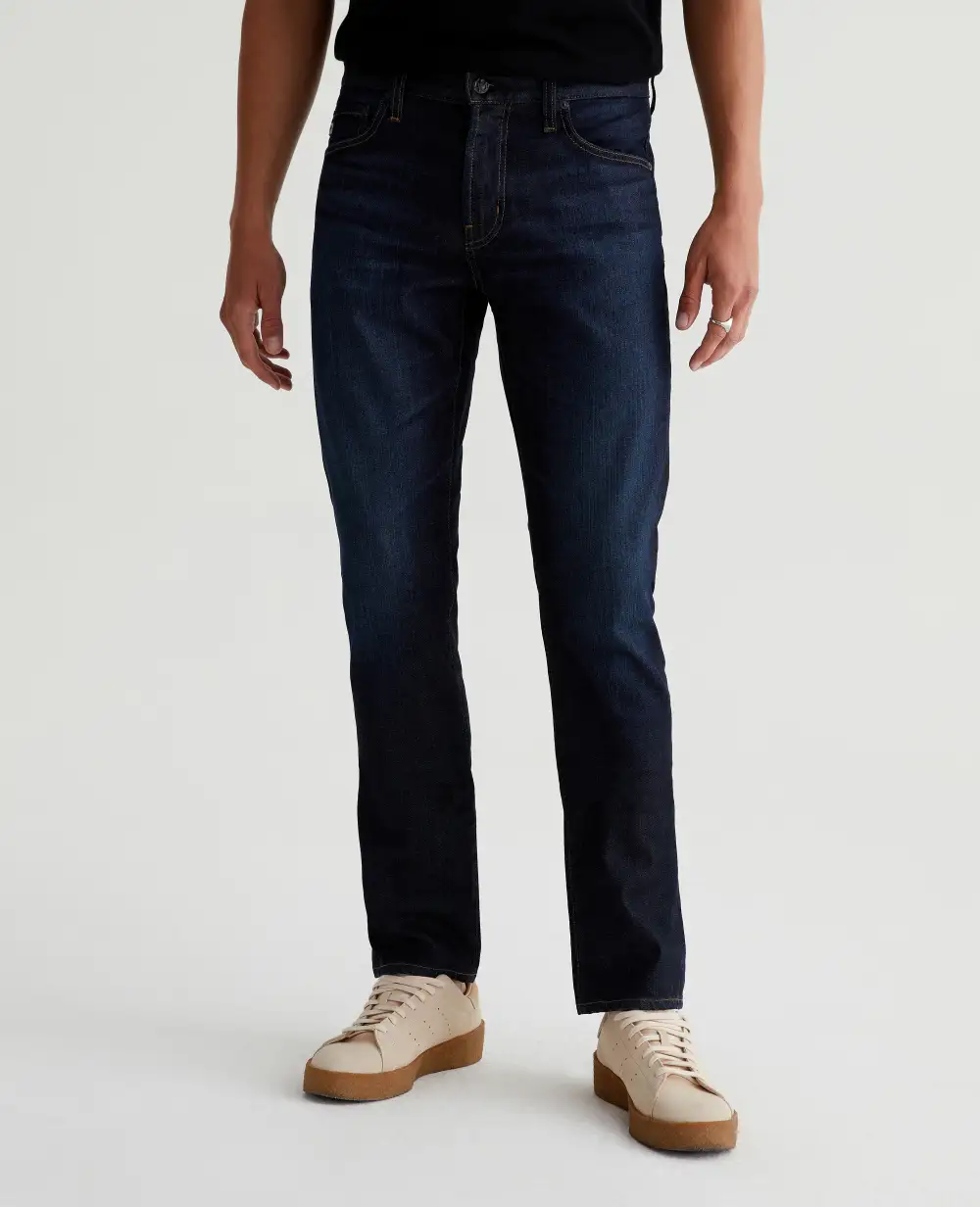 Men's Slim-Fit Tapered Jeans