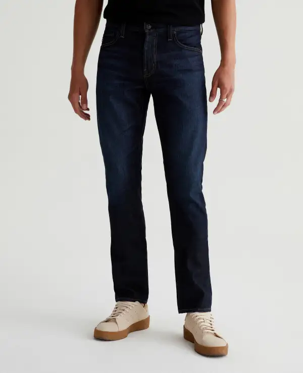 Men's Slim-Fit Tapered Jeans