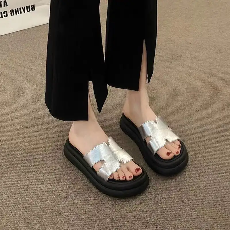 Neat Slide Sandals