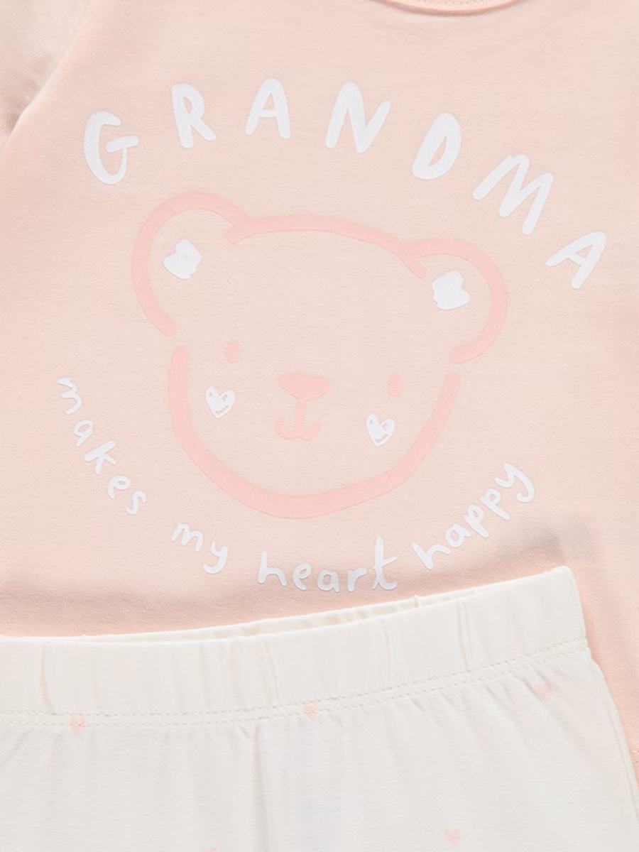 Grandma Makes My Heart Happy T Shirt and Leggings Outfit detail 1