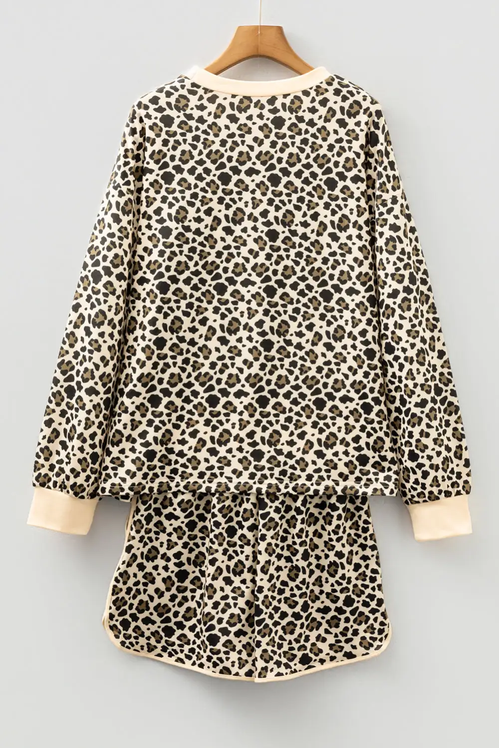 Women's Leopard Print Contrast Trim Long Sleeve Pullover Drawstring Shorts Two Piece Outfit