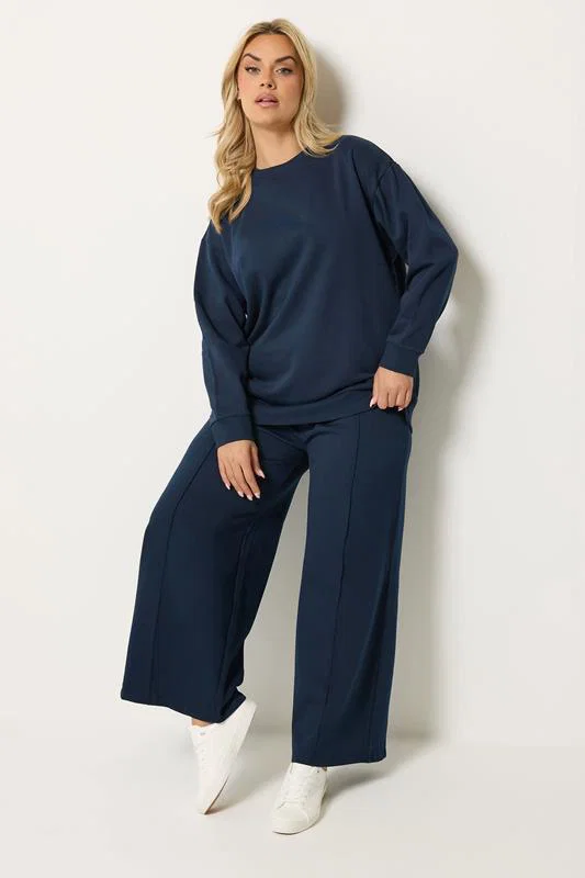 Navy Blue Sweatshirt Jogger & T-Shirt Set detail 2
