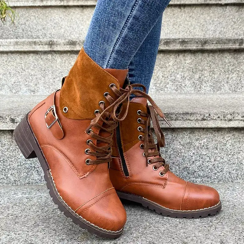 Relaxed Lace Up Block Heels Boots