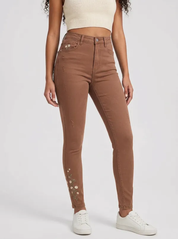 Women's Floral Daisy Embroidered Graphic Slim Jeans