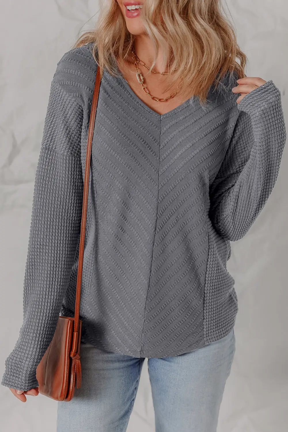 Women's Knit Textured V Neck Top